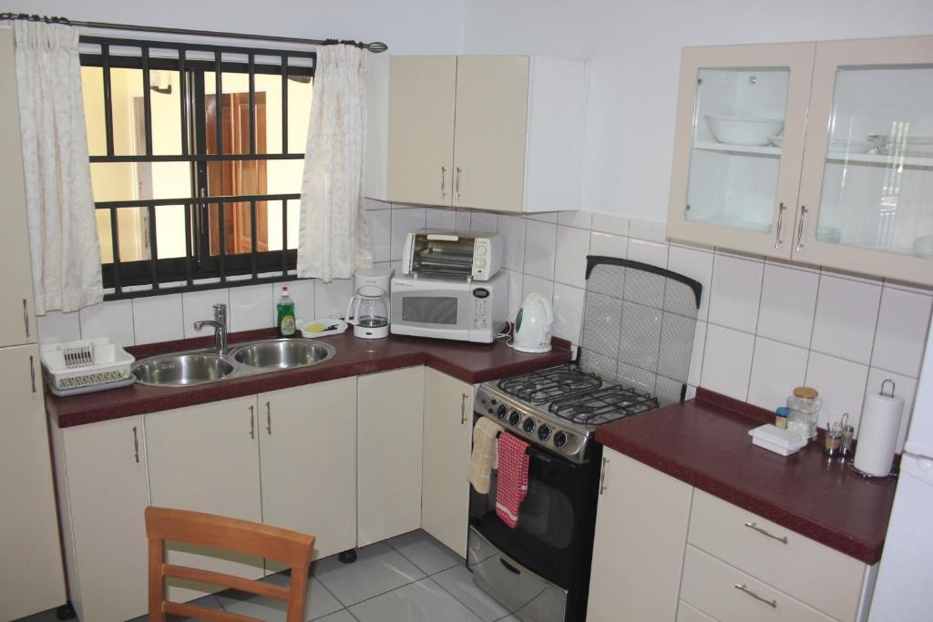 Rachel'S Apartments 파라마리보 객실 사진