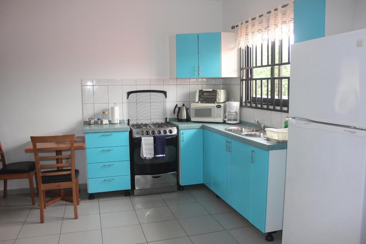 Rachel'S Apartments 파라마리보 객실 사진